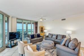 Living Room 1.1