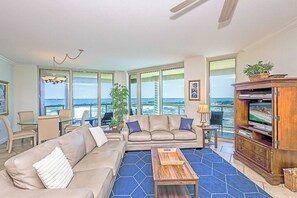Living Room 1.1