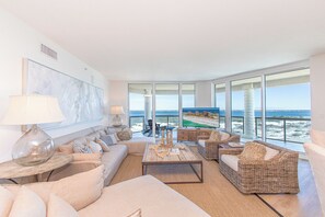 Living Room 1.0