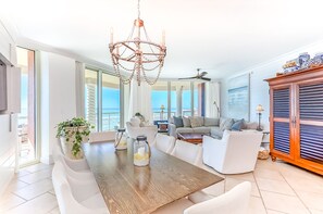 Dining Room 1.0