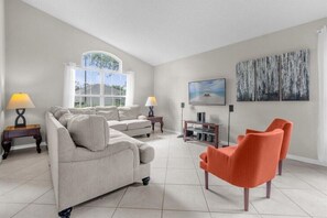 411LangamDrive(6)