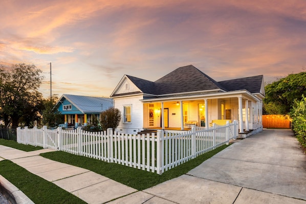 Private, enclosed outdoor space—perfect for kids and pets.