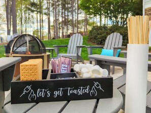"The house was in the best location, so clean and beautiful. We are going back and taking our kids because it is amazing! Honestly, one of the most comfortable and at home houses I have been to!" -Shelby