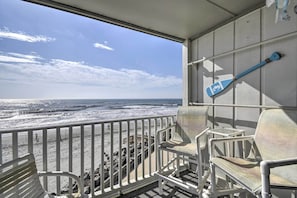 Covered Balcony | 3rd-Floor End Unit | Private Beach Access On-Site