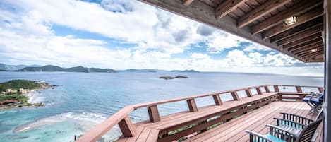 Upper Deck - Views of Johns Folly, St John East End, the BVIs, & the Open Ocean!