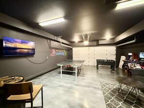 Spielezimmer