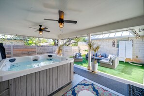 Exterior Space | Hot Tub | Lounge Furniture