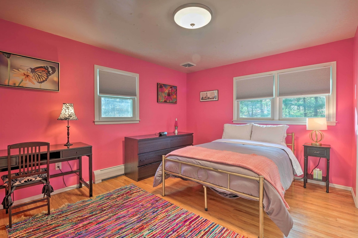 Family-Friendly Woodbury Home with Yard + Deck!