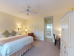 Owners Club at Hilton Head - Master Suite