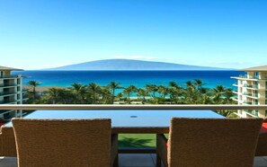 Sip, Relax, and Soak in Paradise ? Your Private Oceanview Oasis Awaits HKK-829