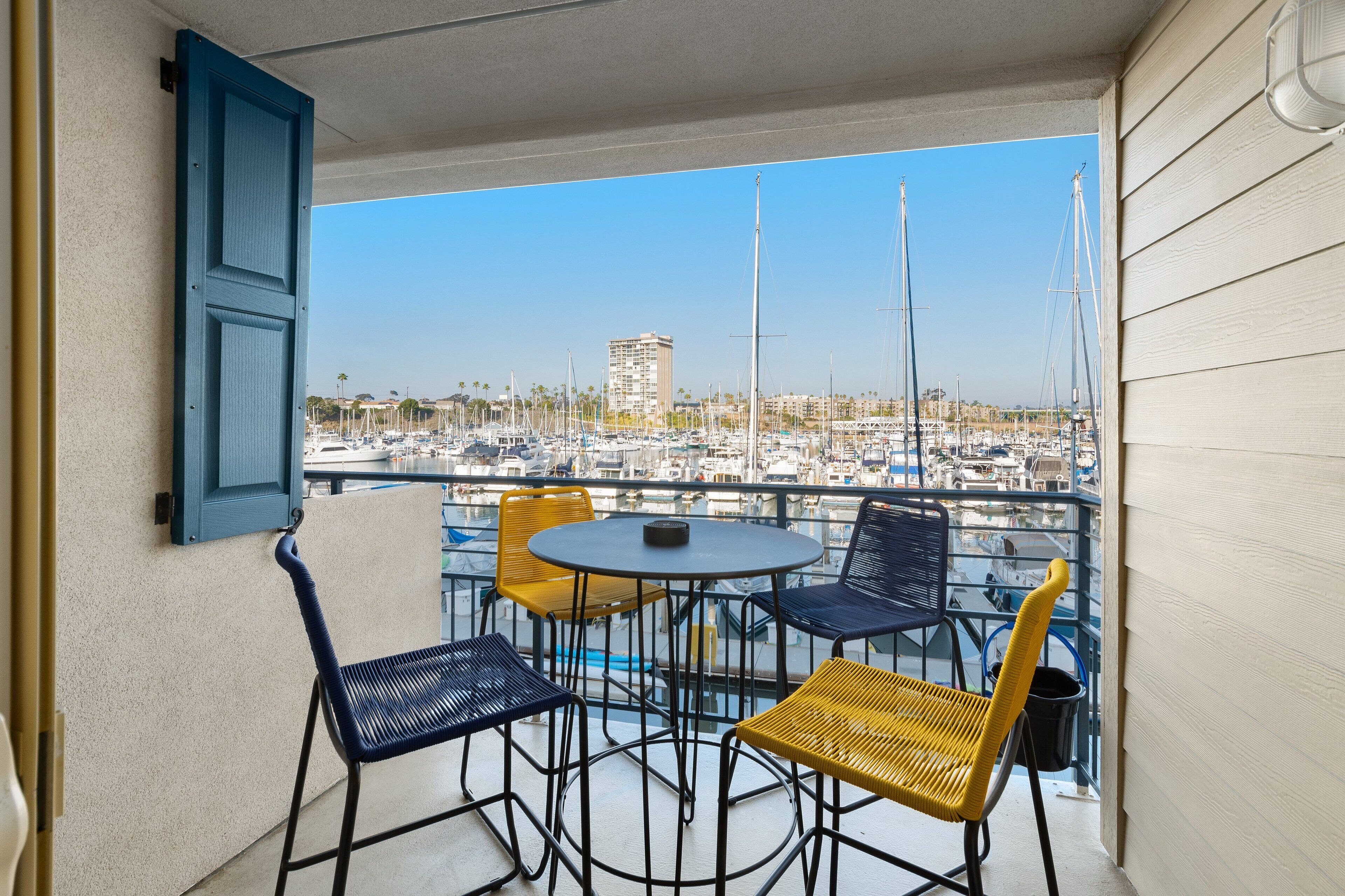 208B Harbor View, Steps from the Beach, Free Wifi