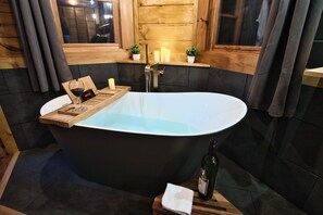 Our beautiful new freestanding tub is ready for your relaxation!