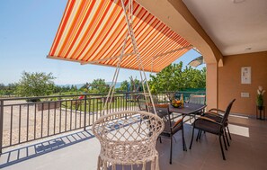 balcony-terrace