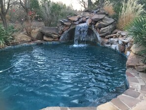 Natural relaxing pool with 3 waterfalls and adjoining hot tub