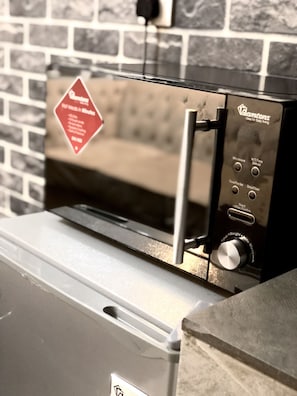 Microwave