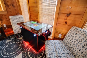 Spielezimmer