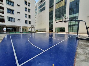 Sport court