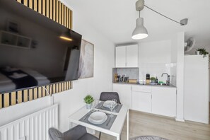 Large Smart TV with streaming function