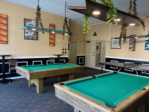 Spielezimmer