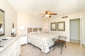 St. Augustine Beach Rentals Guest Bedroom