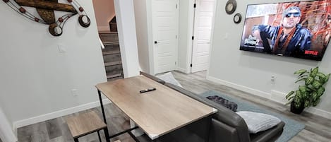 Living Room/Dinning Area
