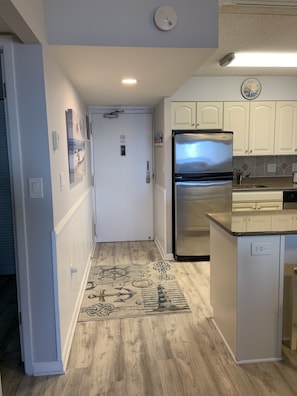 Foyer/Kitchen area