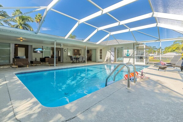 Private pool vacation rental