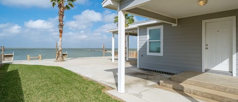 Great Bay Front Location on Copano Bay