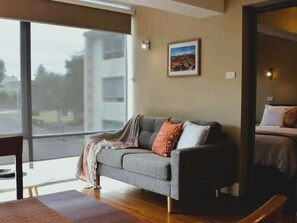 Dawn 11 years on Airbnb Dawn Rating, 5 stars ,· March 2024 thanks for a lovely stay. I especially enjoyed how quiet this place is being set back from the main road while still very central. The place was very comfortable and had everything we needed.