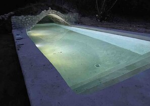 Piscine la nuit