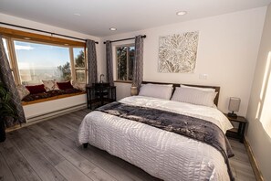 Master Bedroom: King Bed with Attached Bathroom (1)