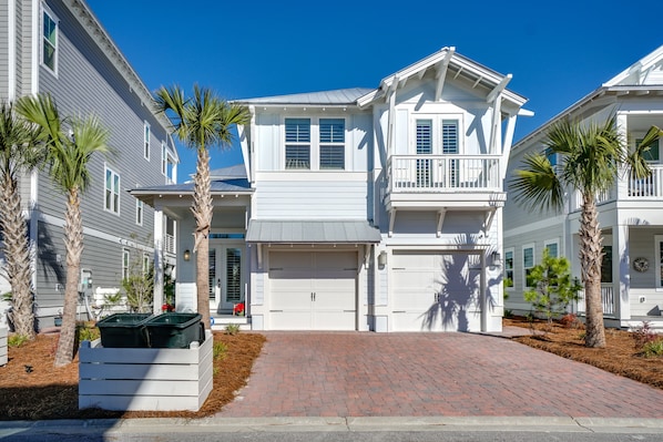 Prominence 30A Beach House w/Golf Cart Included - Sunrise Suntan Sunset Repeat