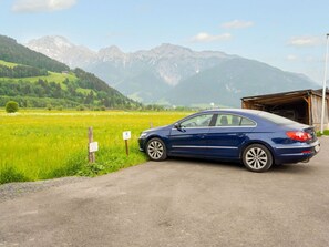 Rad, Himmel, Auto, Wolke, Berg, Fahrzeug, Pflanze, Autoreifen