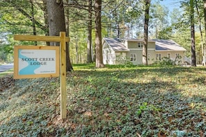 Approaching the home from the driveway