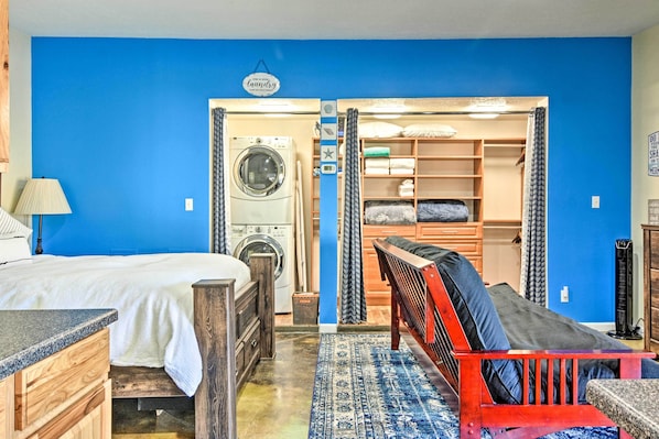 Albuquerque Vacation Rental | Studio | 1BA | 600 Sq Ft | Step-Free Access