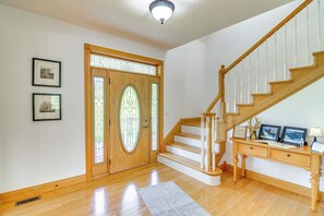 Main Entry | Steps to 2nd Floor