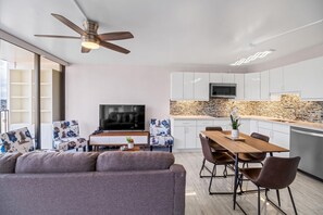 Chair, Furniture, Ceiling Fan, Indoors, Couch