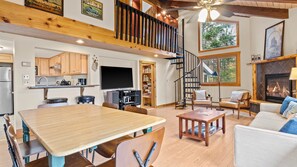 Open layout-spiral stairs to loft