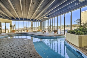 Community Amenities | Indoor & Outdoor Heated Pools | Hot Tub