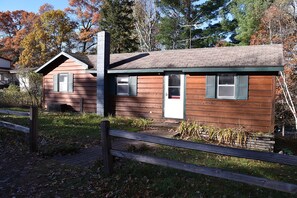 Front of Little Pine Lodge, prior to addition of front porch/deck.