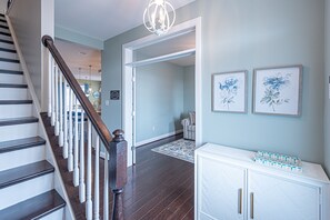 Entry way