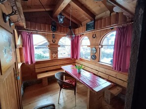 Ferienwohnung Nr. 2, für 2-4 Personen-Wintergarten