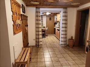 Ferienwohnung Nr. 2, für 2-4 Personen-Flur