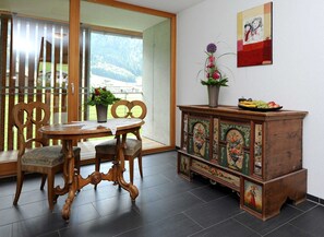 Ruokailu