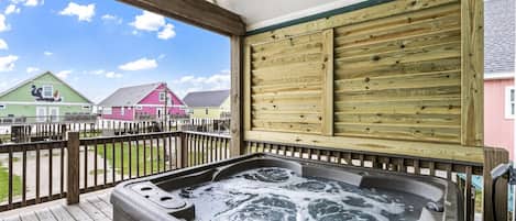 Enjoy the hot tub with great ocean views