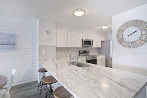 22-Gulfside-at-Hidden-Dunes-505-Kitchen