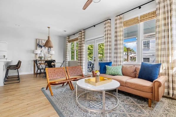 Welcome to The Inns! This is a 3 BR/3 BA Suite!