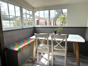 Dining 1