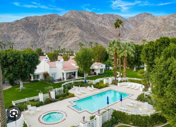 One of 10 pools and hot tubs to choose from.
