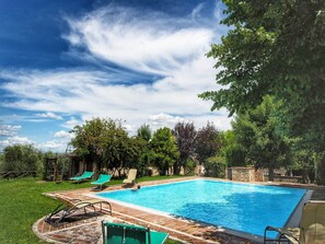 Piscine maison de vacances